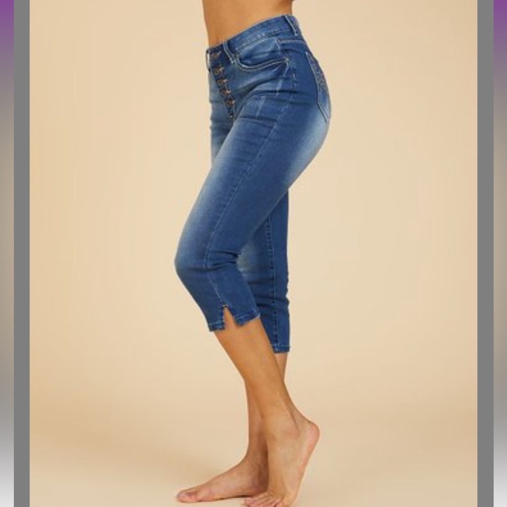 Medium Dark Wash Mia High-Rise Capri Pants - Women - Size 12